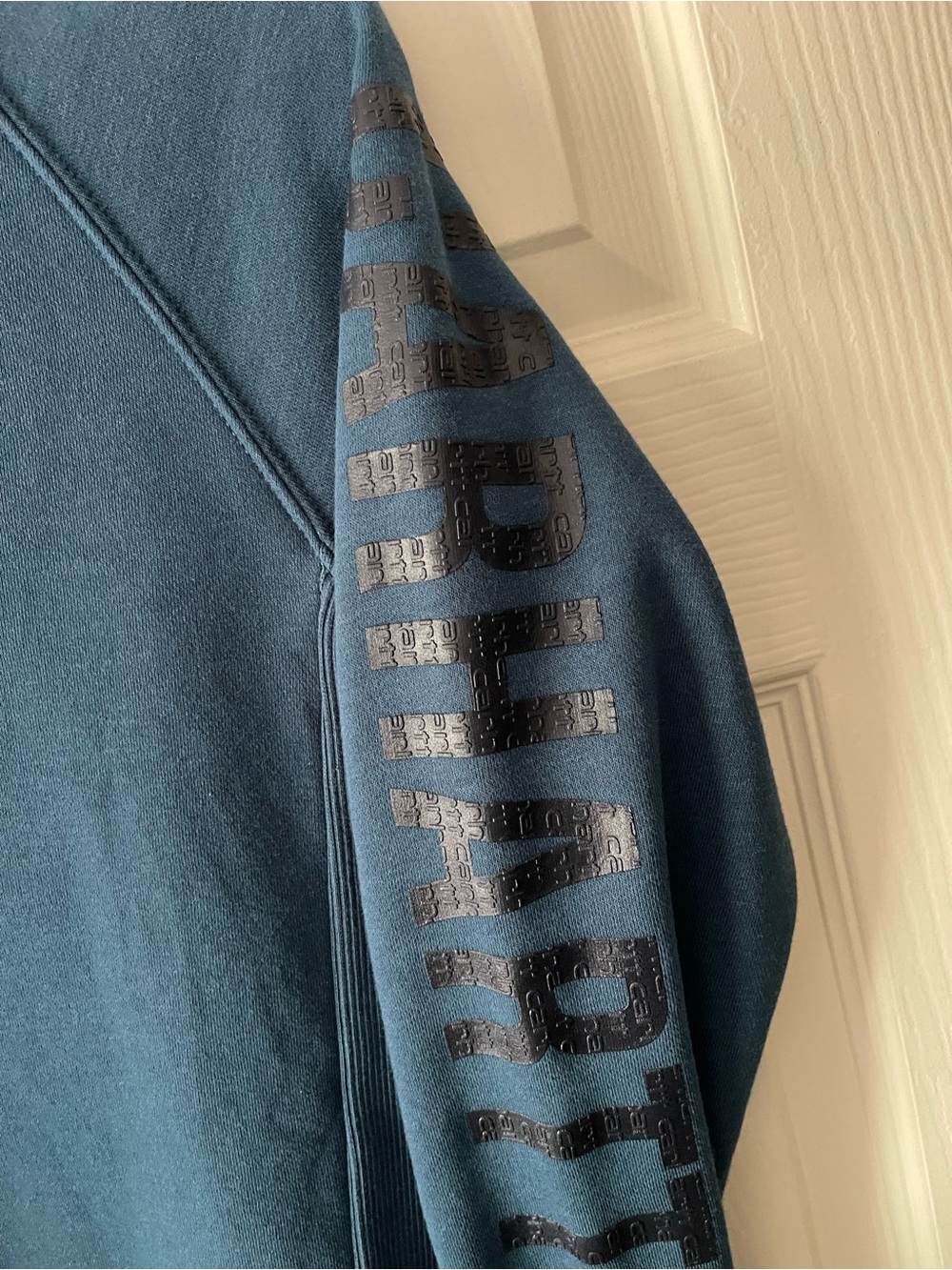 Carhartt Women's Slate Blue Force Crewneck Sweatshirt - Picture 2 of 4